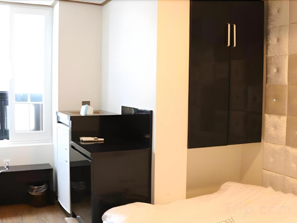 Myeongdong Mom House Hotel Seul Exterior foto