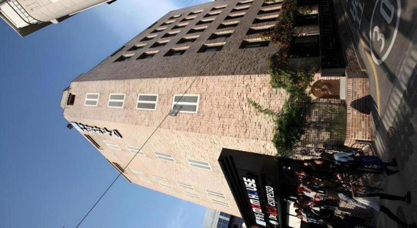 Myeongdong Mom House Hotel Seul Exterior foto